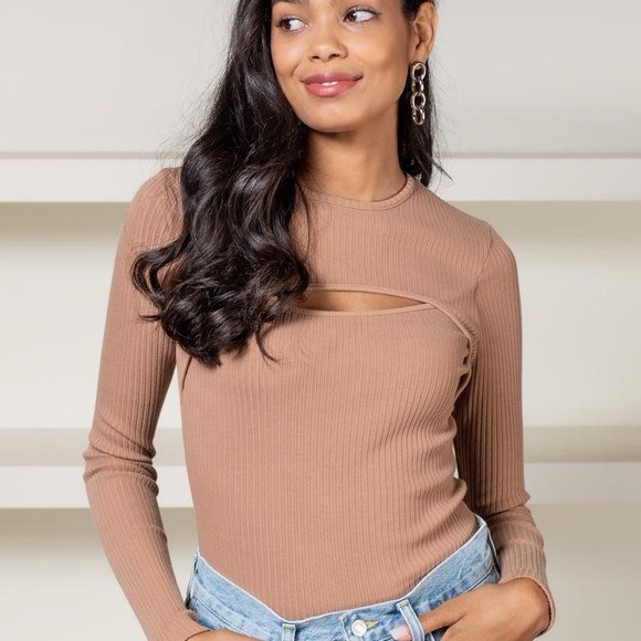 AGOLDE LYZA RIBBED COTTON CUT - OUT TOP size Small - Picture 12 of 12